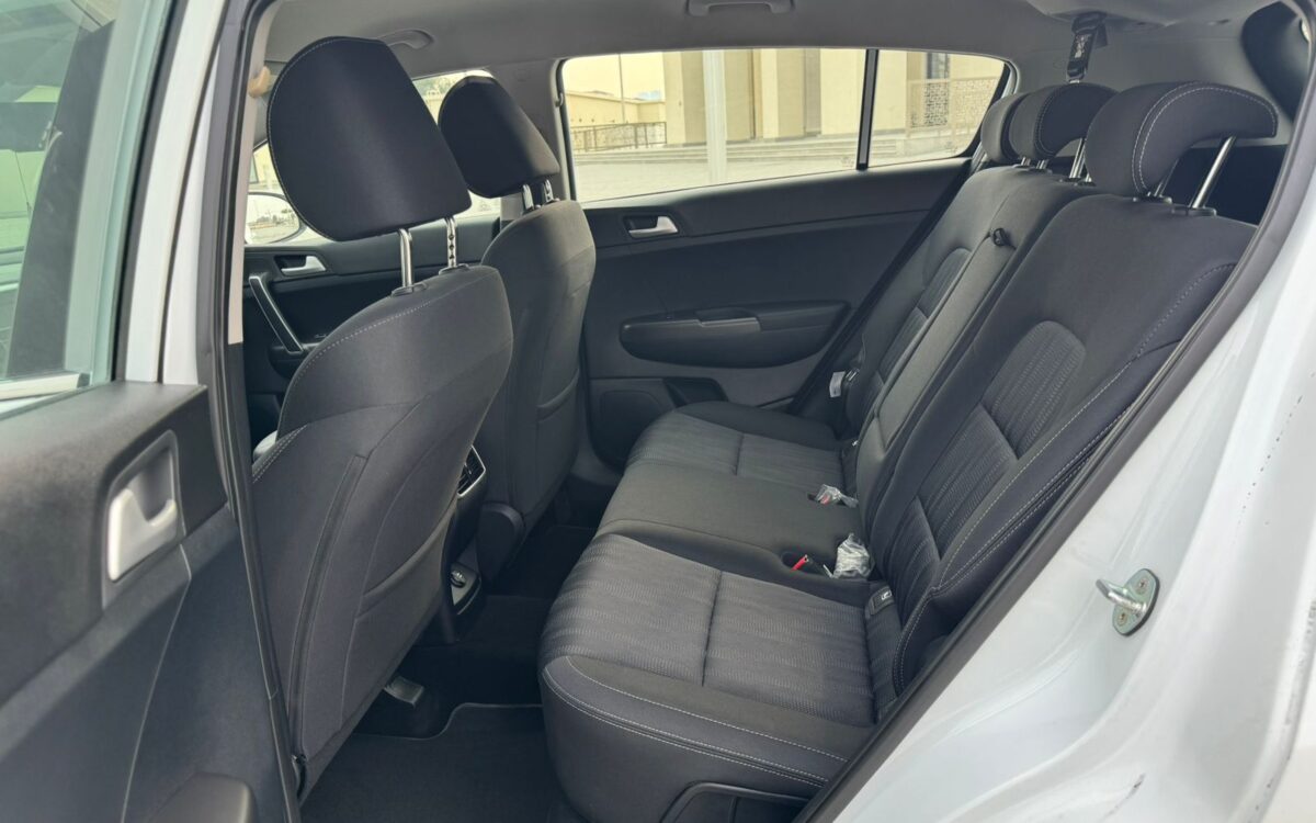 Kia Sportage 2020 White Auto Bazaar